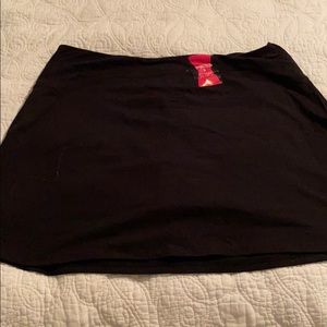 NWT Black Cotton/Spandex Skort